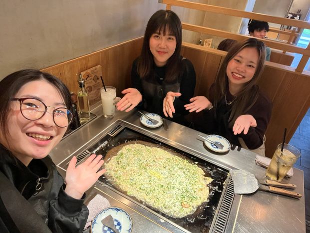 みんなでもんじゃ焼き