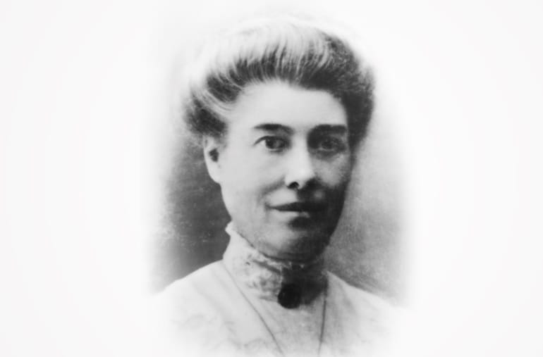 エラ・ヒューストン