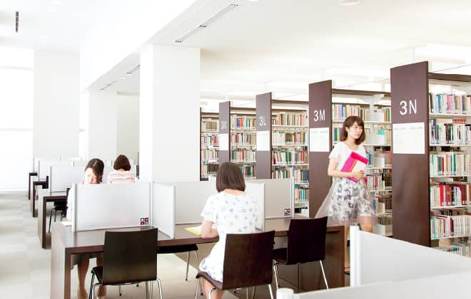 金城学院大学図書館